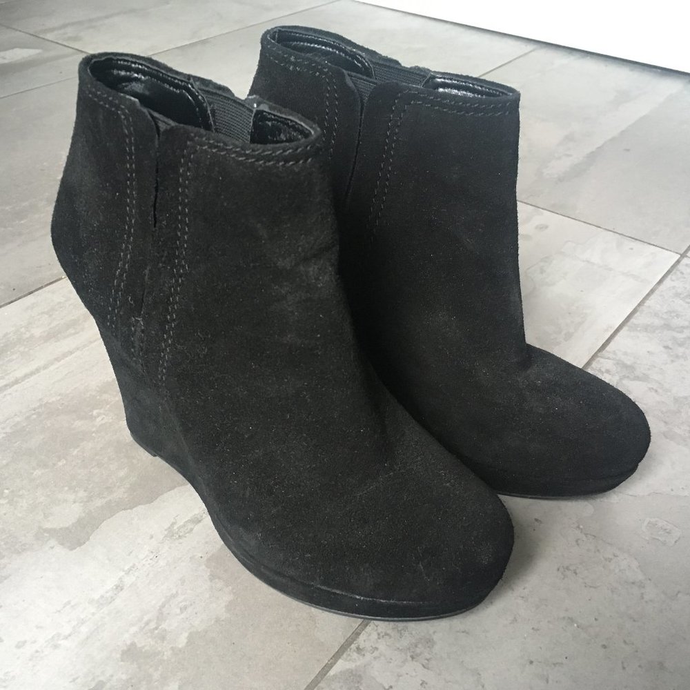 Jessica Simpson CALWELL BOOTIE size 6M (36)